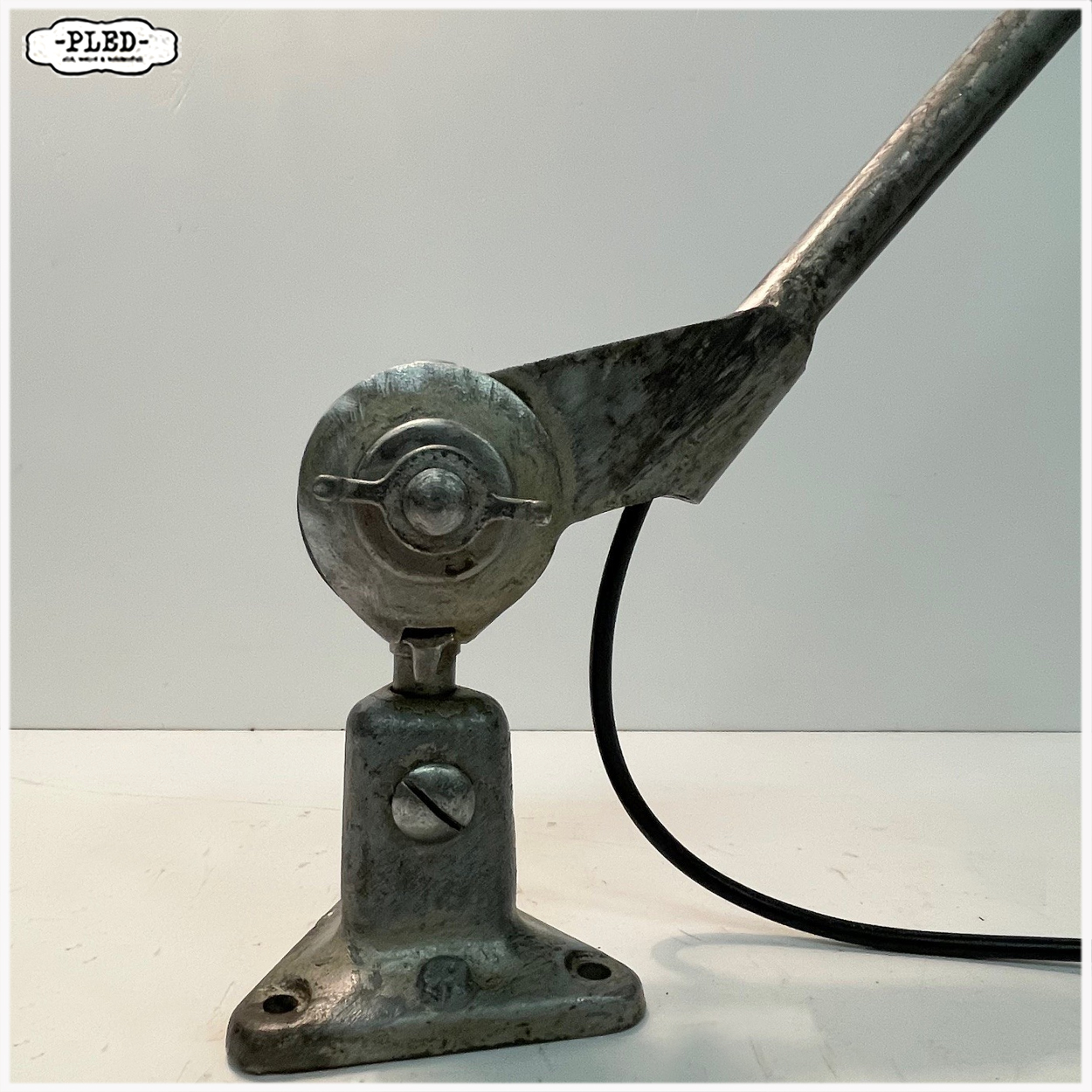 Oude industriële lamp van Ernst Rademacher - Afbeelding 11