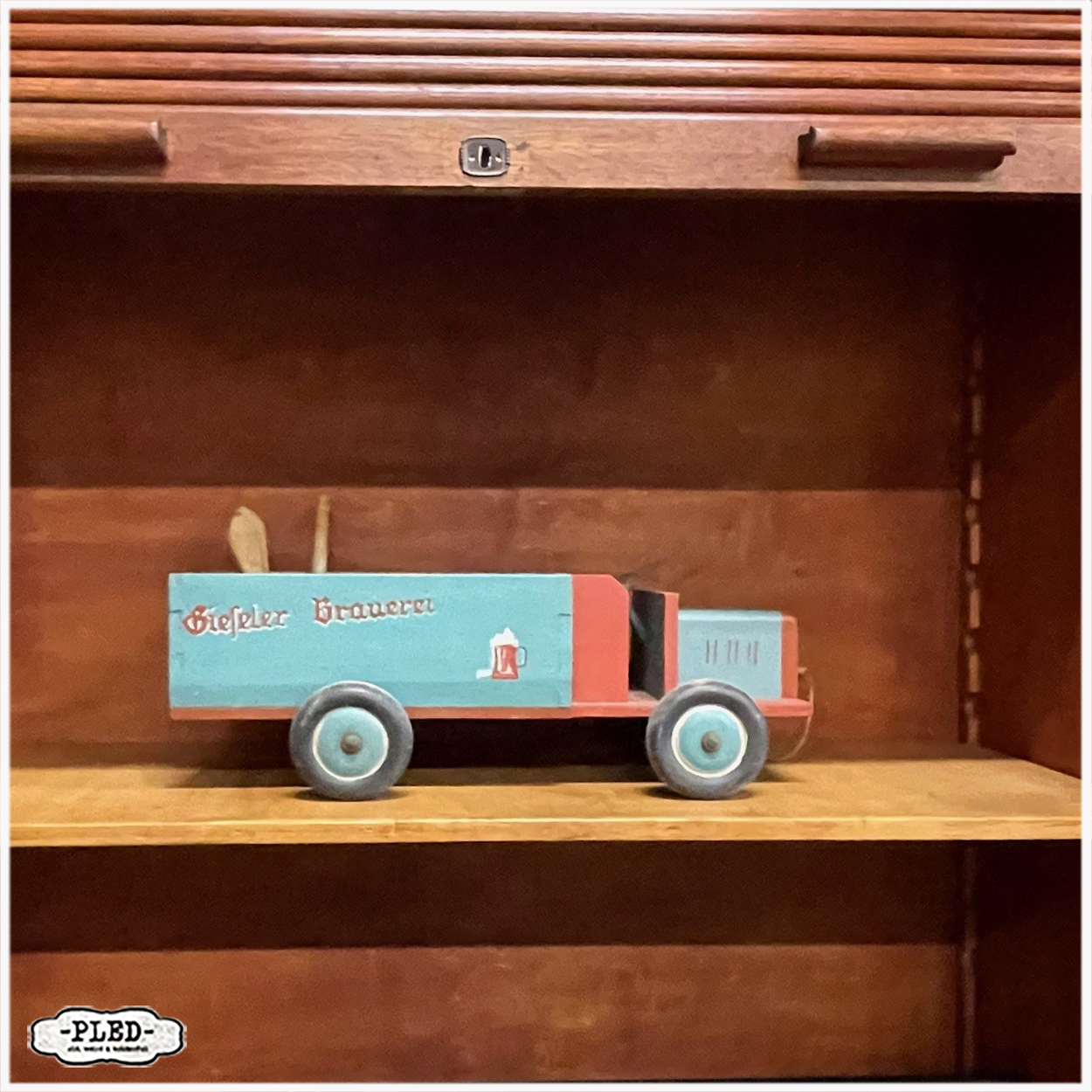 Oude, grote, eikenhouten roldeurkast - Afbeelding 5