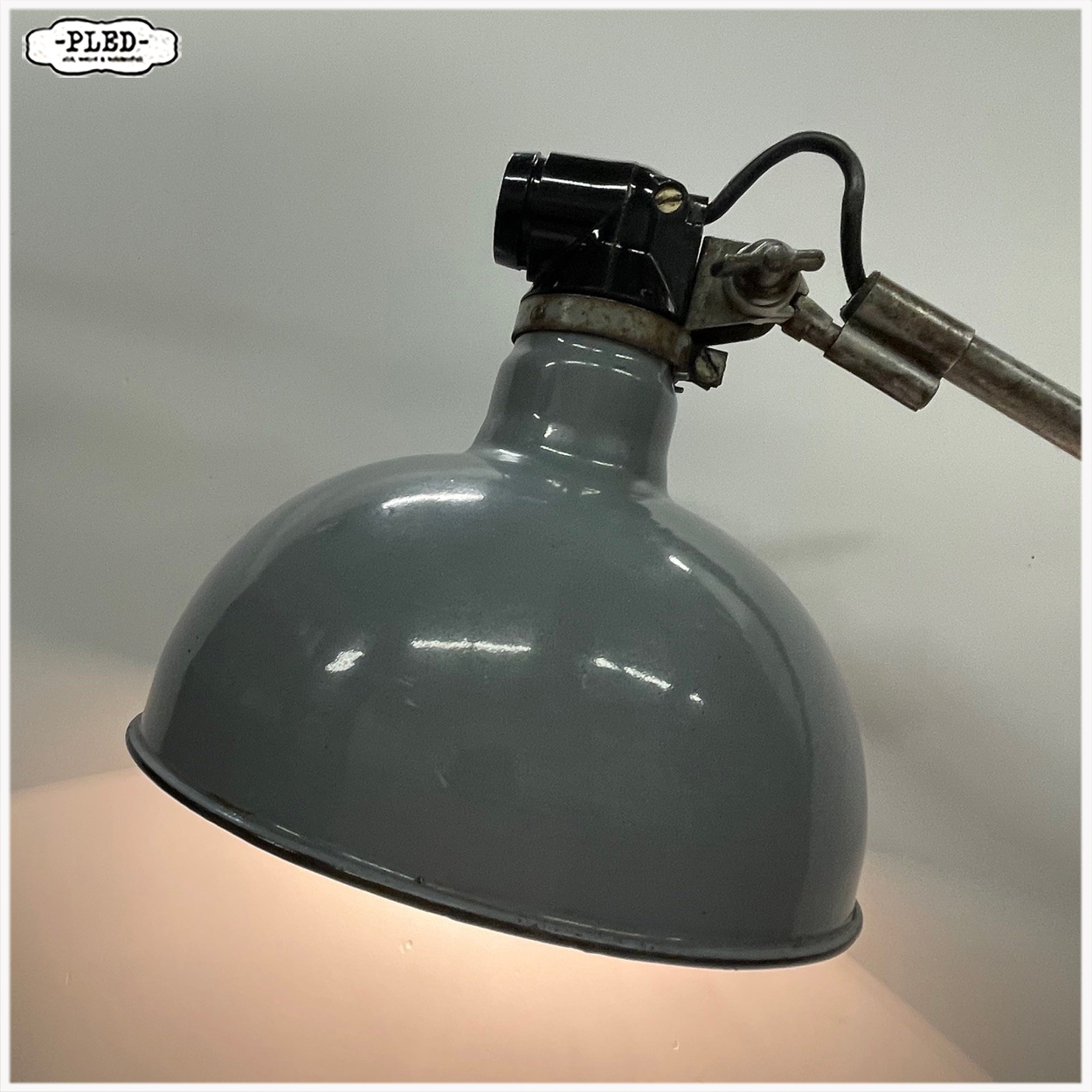 Oude industriële lamp van Ernst Rademacher - Afbeelding 13