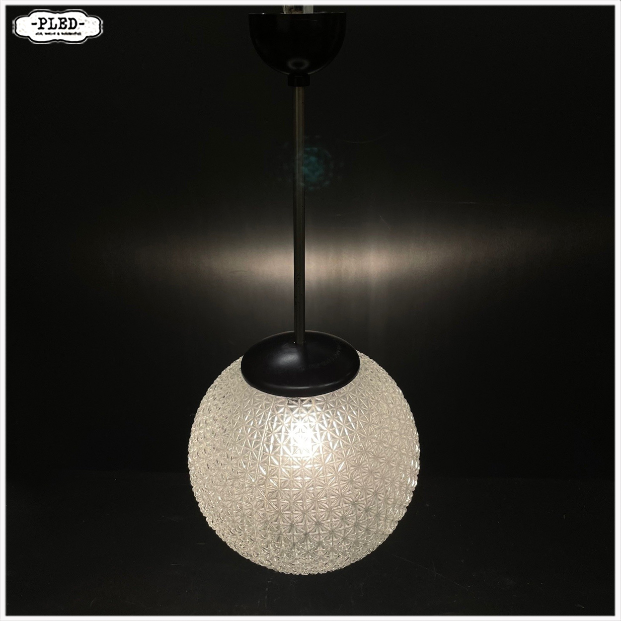 Sfeervolle glazen bolhanglamp uit Tsjechoslowakije (jaren 60–70) - Afbeelding 4