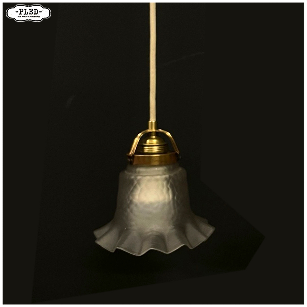 Oud, frosted glass hanglampje met messing glashouder - Afbeelding 5