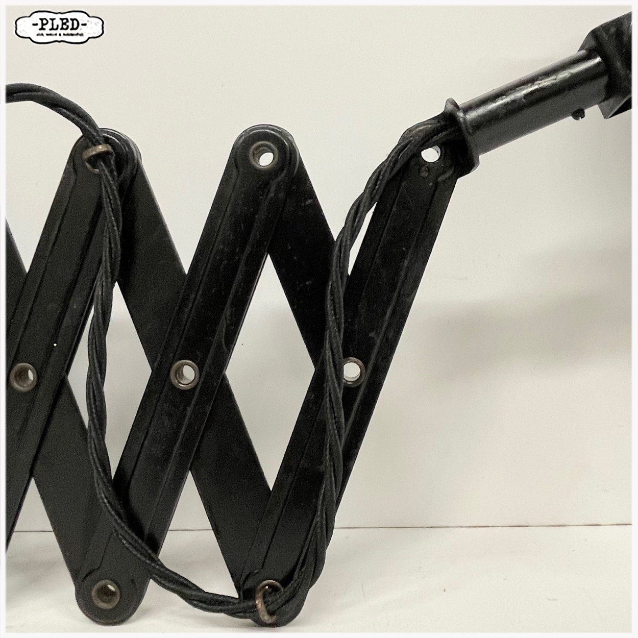 Oude, vooroorlogse schaarlamp van Böhme und Hennen, Bauhaus - Afbeelding 15