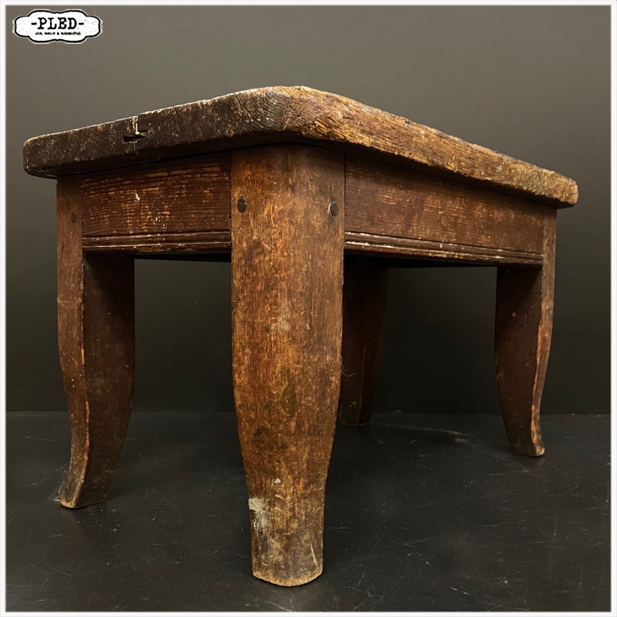 Antiek, Duits voetenbankje - Afbeelding 5