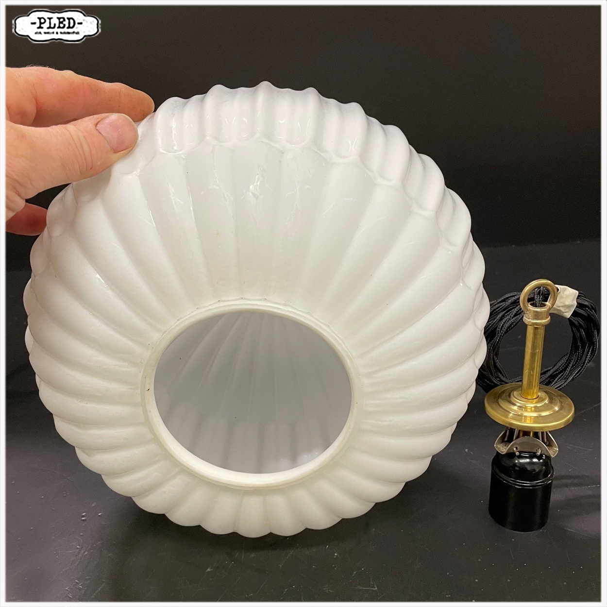 Vintage pompoenvormige opaal glazen pendellamp, Bohemen 1960s - Afbeelding 7