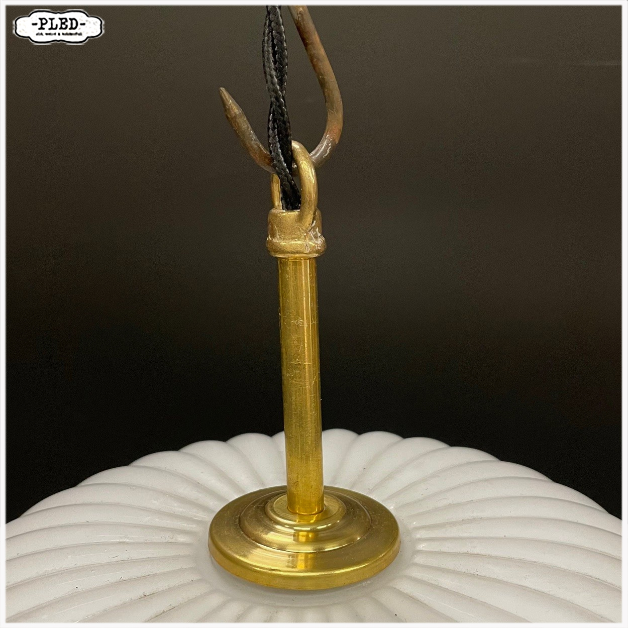 Vintage pompoenvormige opaal glazen pendellamp, Bohemen 1960s - Afbeelding 9