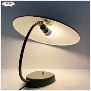 Karakteristieke vintage LBL bureaulamp (DDR)