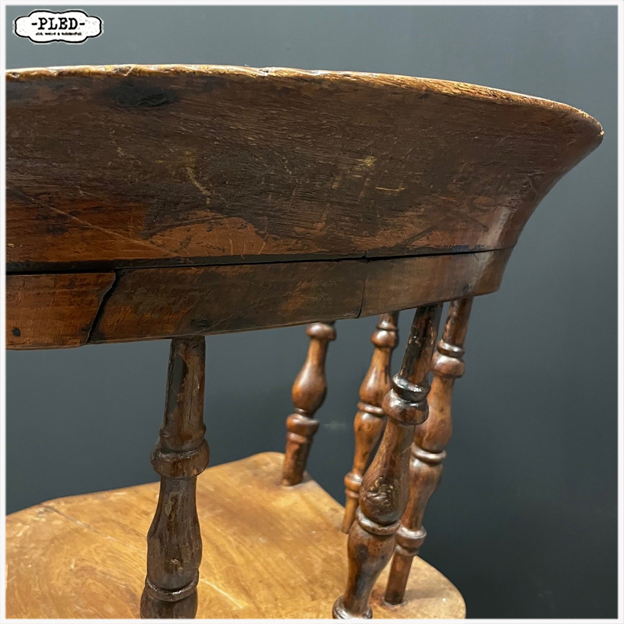 Antieke Engelse captain chair - Afbeelding 5