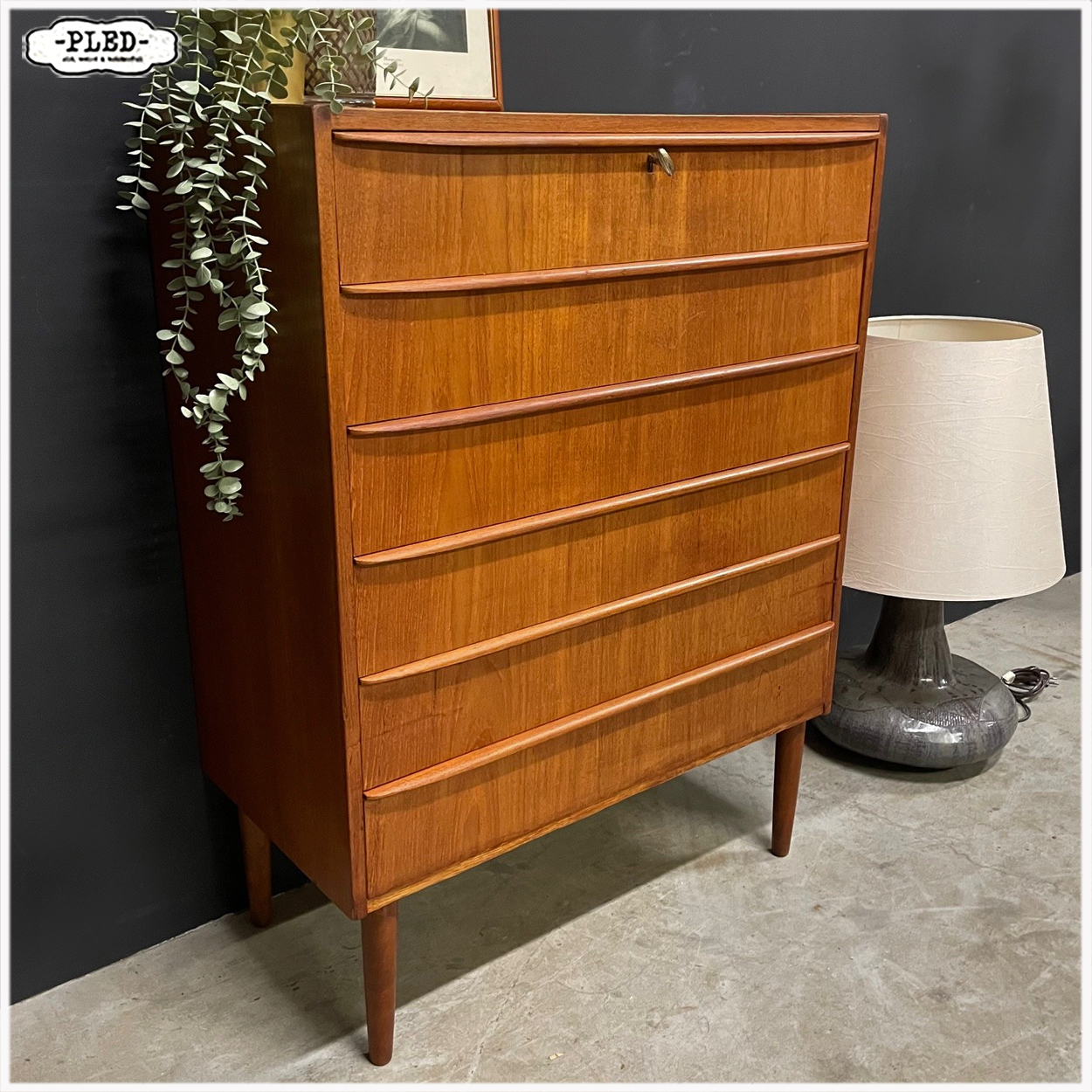 Deense ladekast, teakfineer, Hanbjerg Møbelfabrik - Afbeelding 5