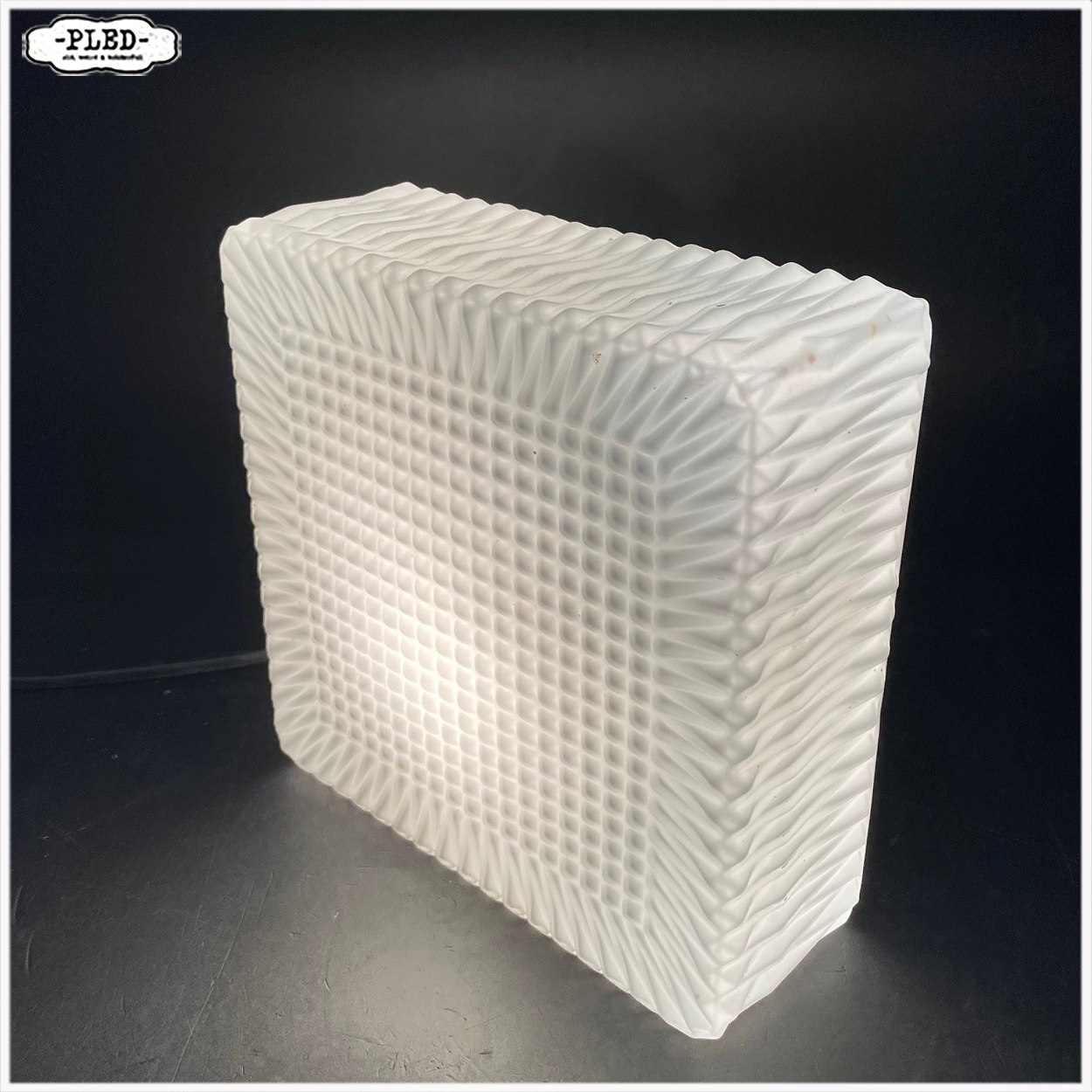 opaline plafonnière / wandlamp – jaren 60/70, Bohemen - Afbeelding 4