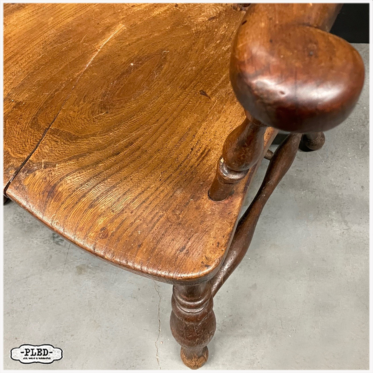 Antieke Engelse captain chair - Afbeelding 10