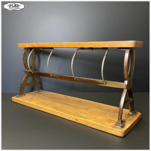 Oude papierrolhouder