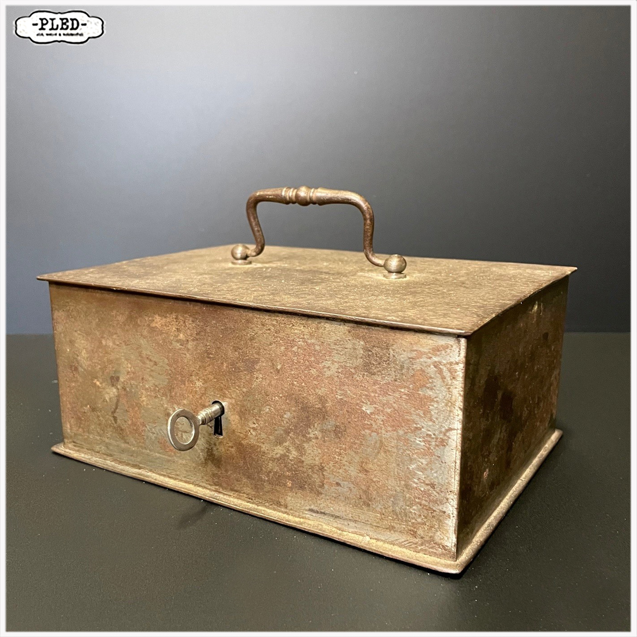 Oud Frans geldkistje, Beaumont