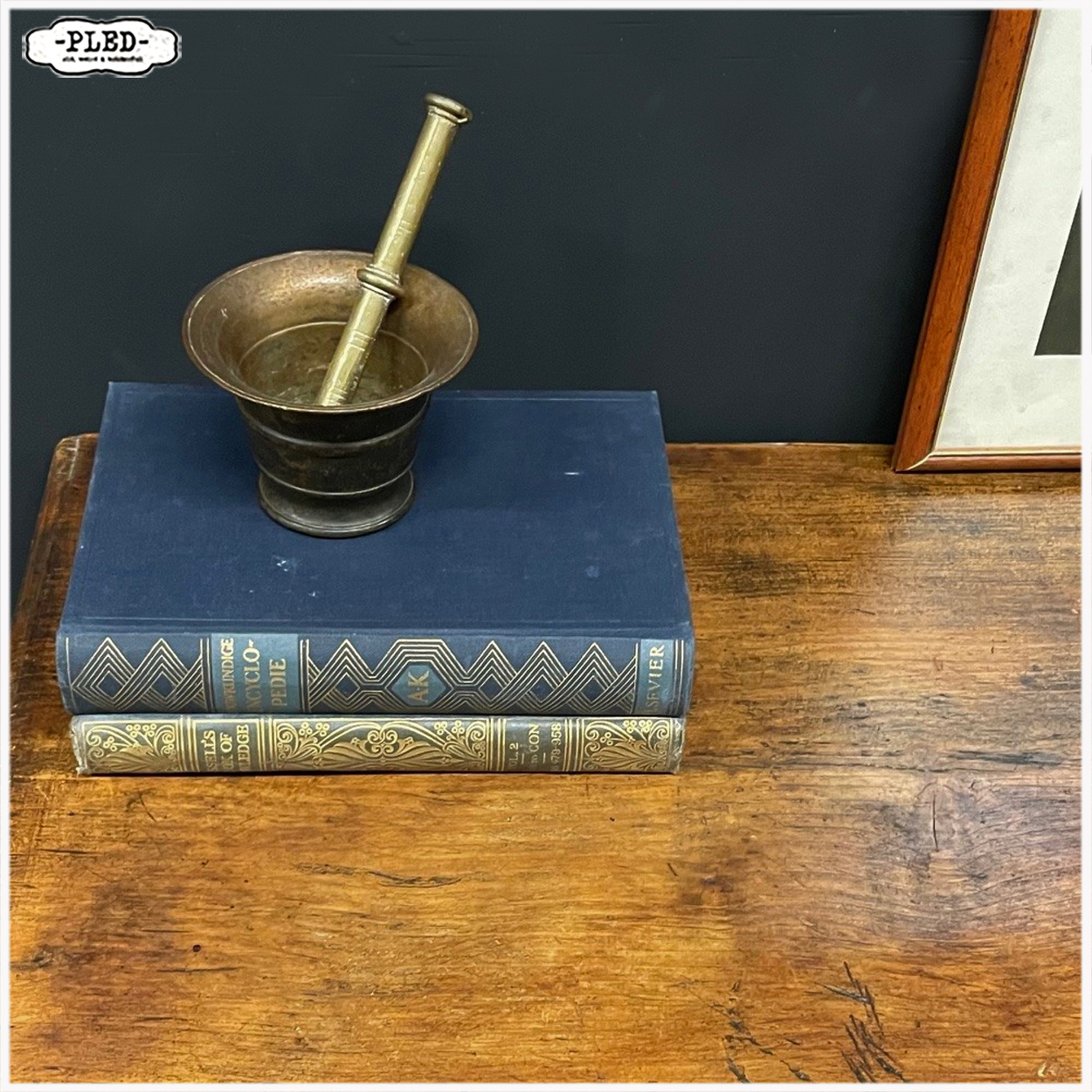 Oude bronzen vijzel met stamper - Afbeelding 9