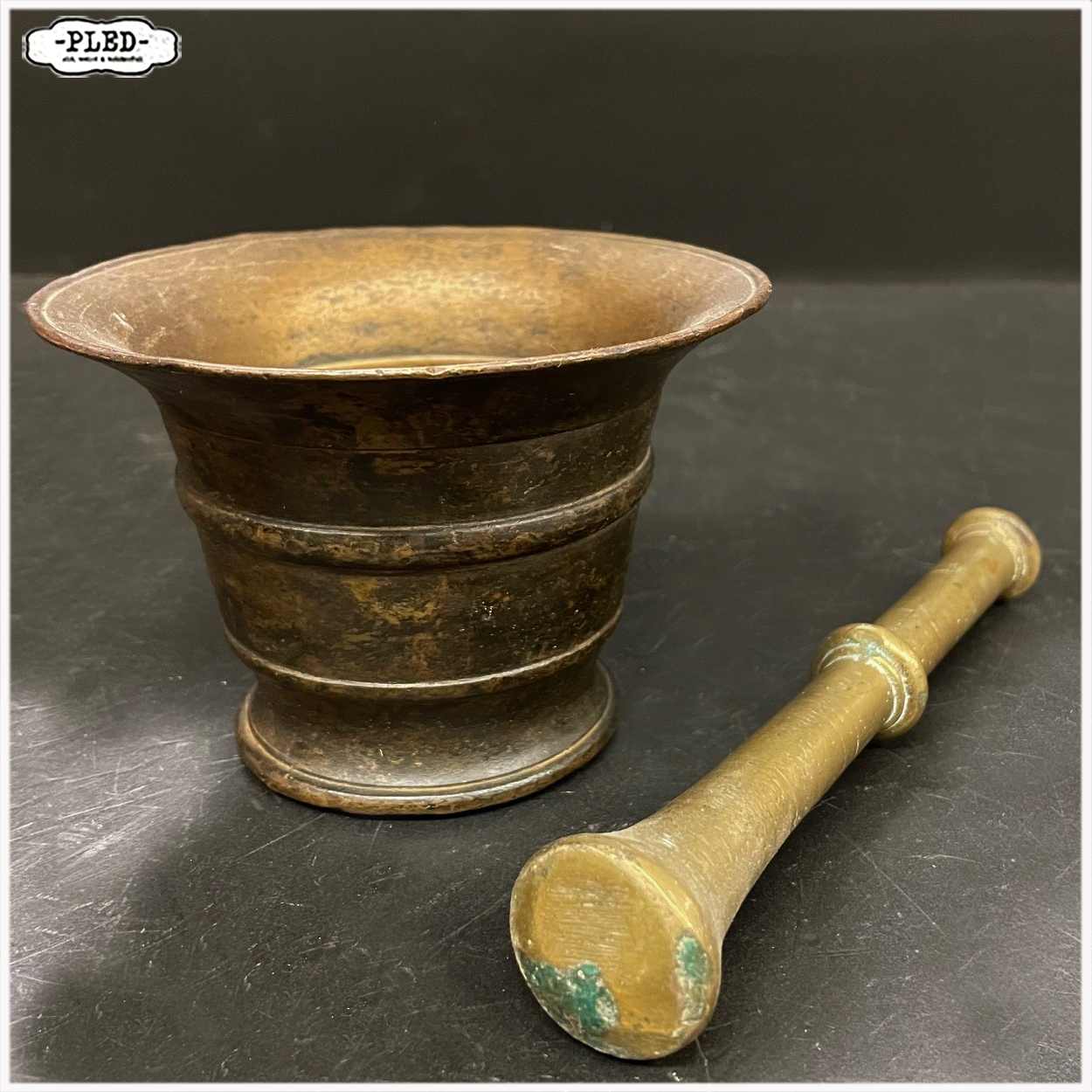 Oude bronzen vijzel met stamper - Afbeelding 5