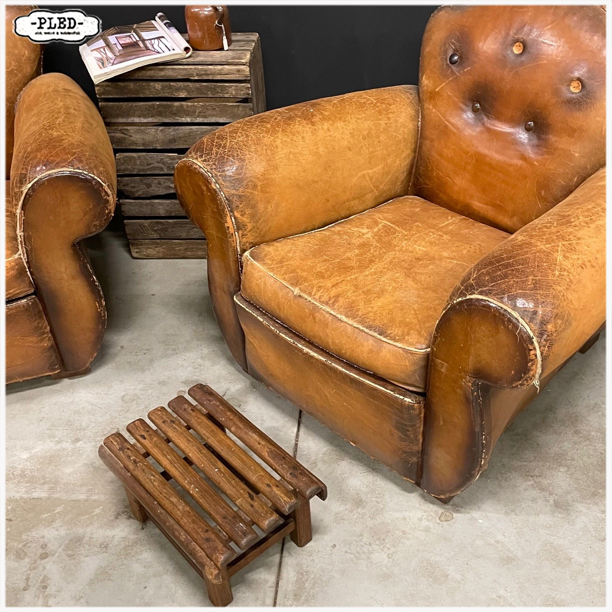 Oud houten voetenbankje / opstapje - Afbeelding 2