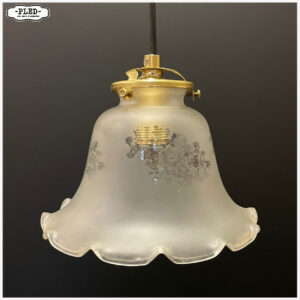 Oud hanglampje met gesatineerd glas