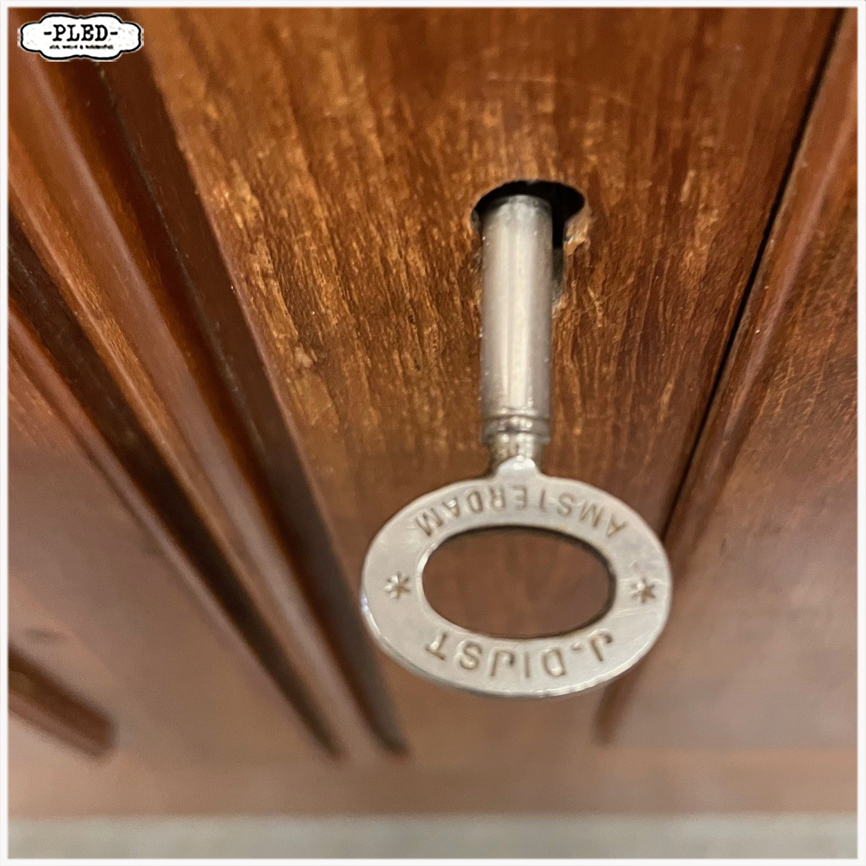 Antieke mahonie houten presentatiekast, circa 1920, Amsterdam - Afbeelding 20