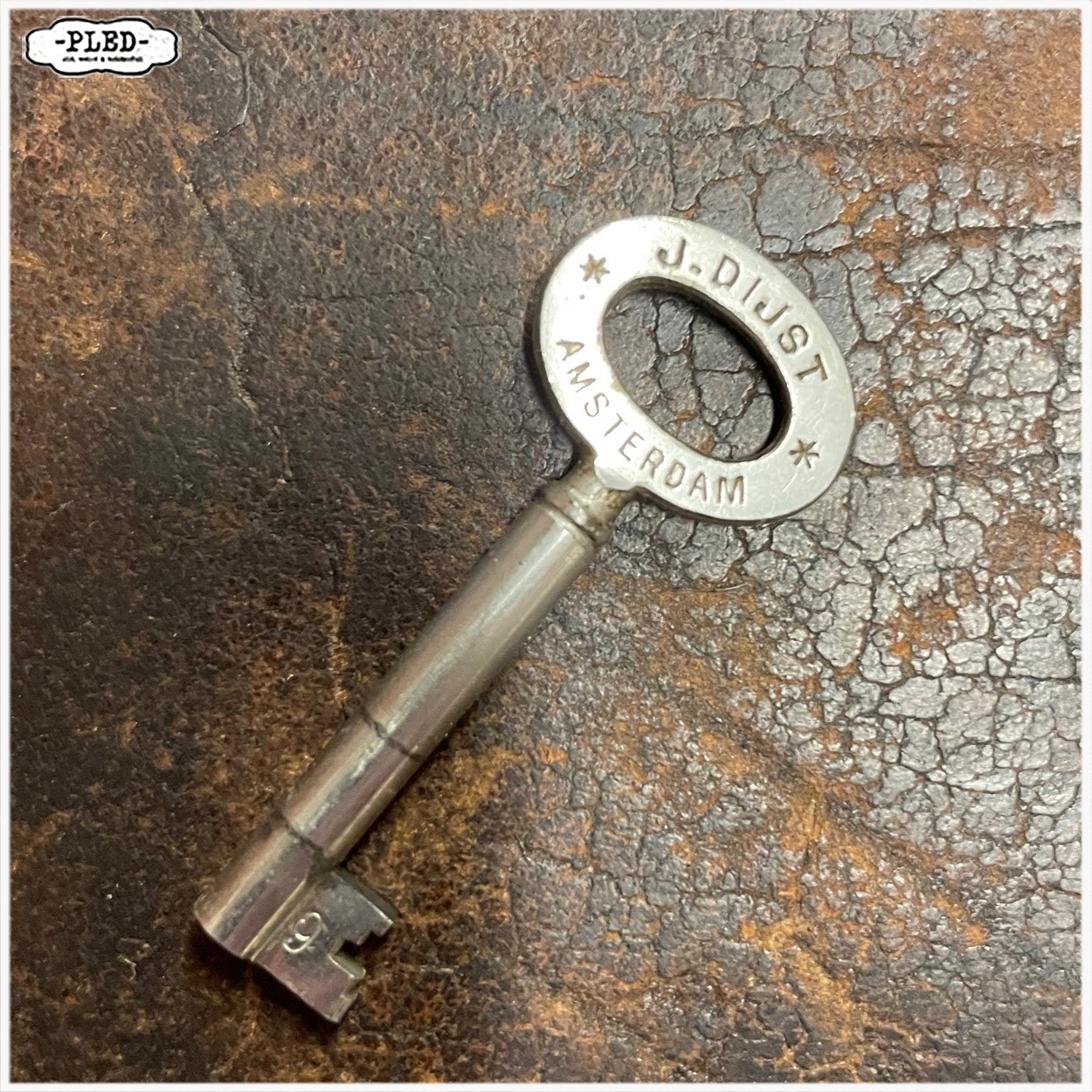 Antieke mahonie houten presentatiekast, circa 1920, Amsterdam - Afbeelding 21