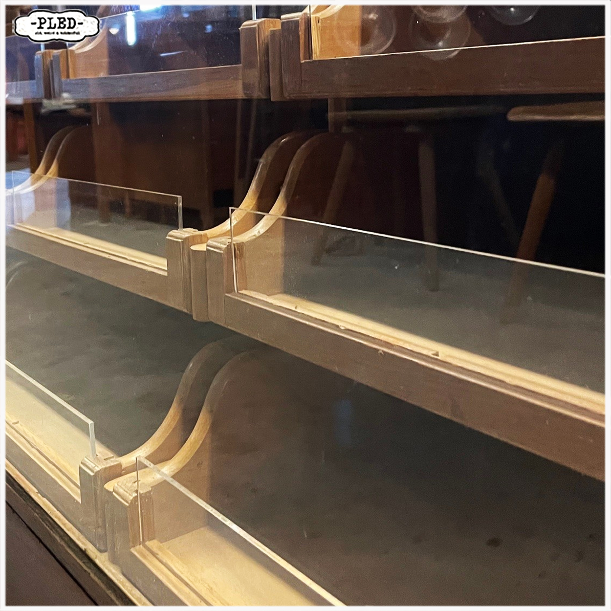 Vintage toonbank met 20 lades, B168,5 cm - Afbeelding 17