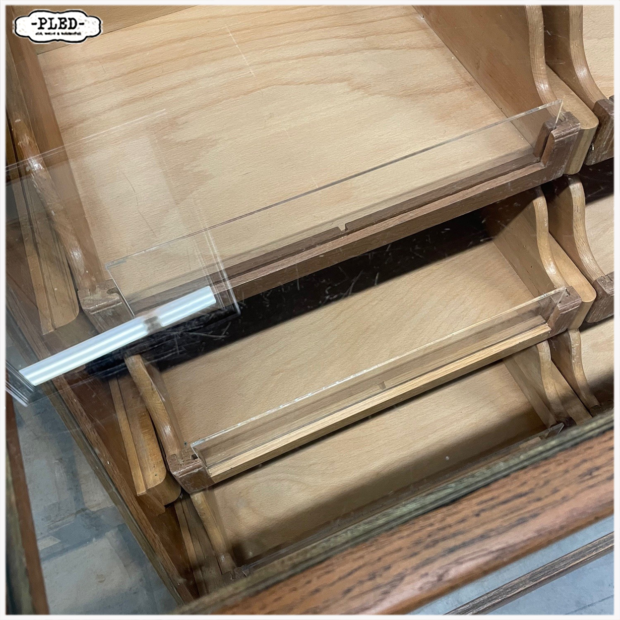 Vintage toonbank met 20 lades, B168,5 cm - Afbeelding 20