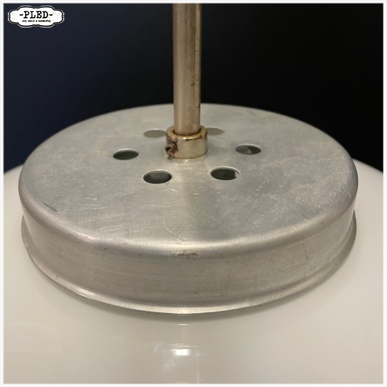 art deco opaline plafondlamp (groot) - Afbeelding 7