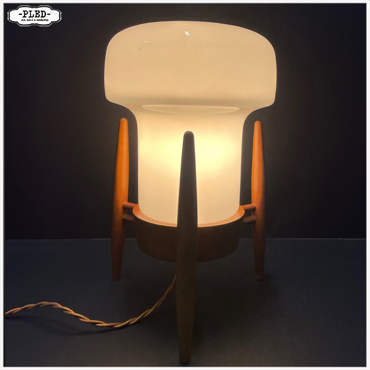 Opaline tafellamp, Mushroom, ÚLUV, Tsjechoslowakije, 1960s - Afbeelding 7