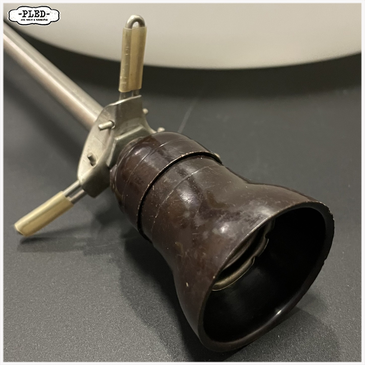 Grote opaline pendellampen, Tsjechië, jaren 70 - Afbeelding 9