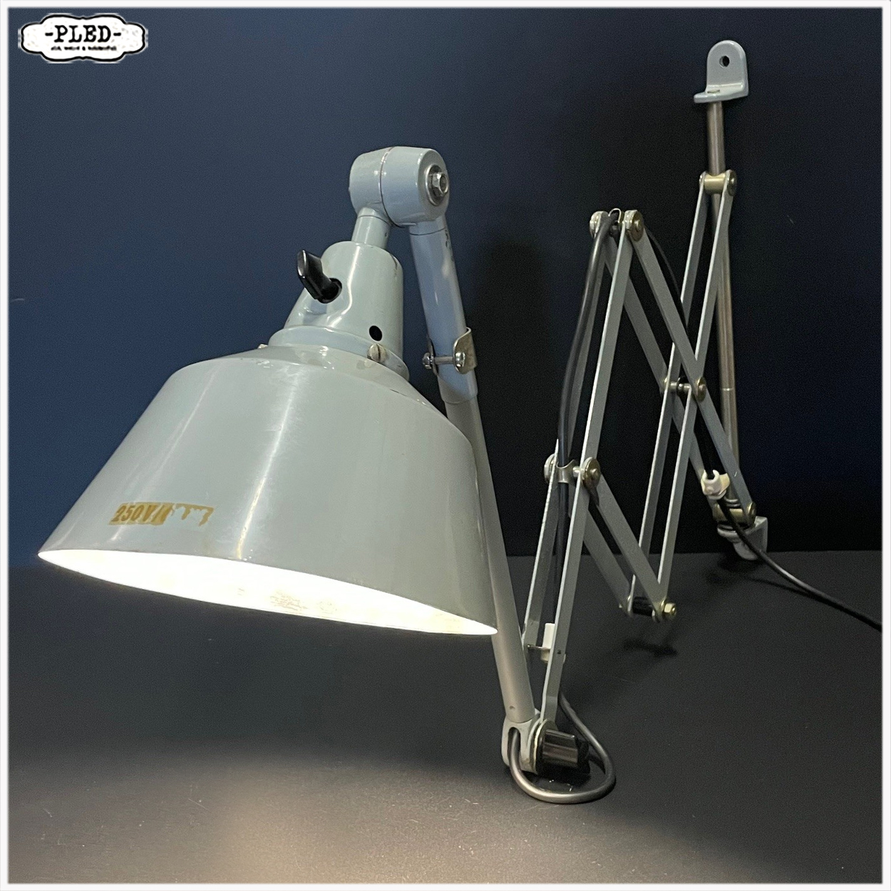 Midgard schaarlamp Model 1000-II, Curt Fischer, DDR - Afbeelding 2