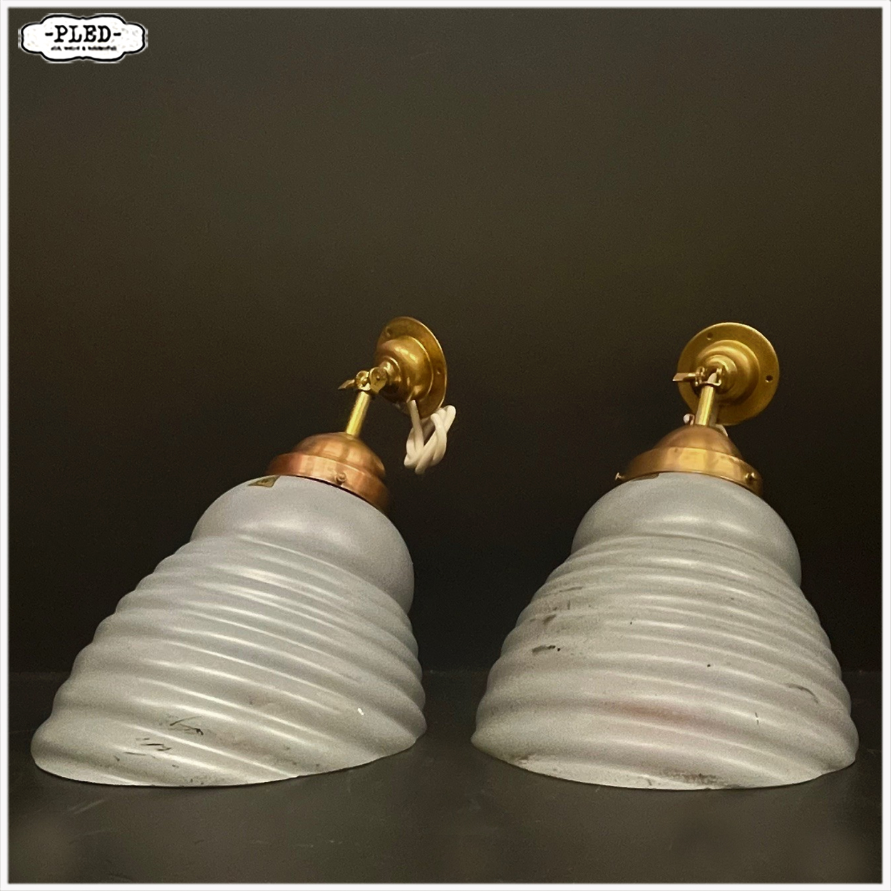 Unieke, vooroorlogse spiegelglas wandlampen, DRGM