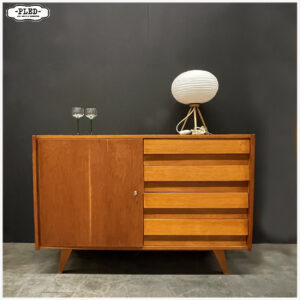 Vintage ladekast / sideboard, Jiri Jouritek, Interiér Praha, 1969