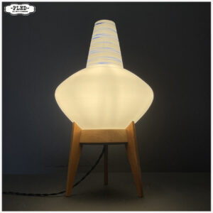 Opaline tafellamp, ÚLUV, Tsjechoslowakije, 1960s