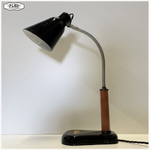 Zeldzame Duitse bureaulamp met glazen voet, Bauhaus