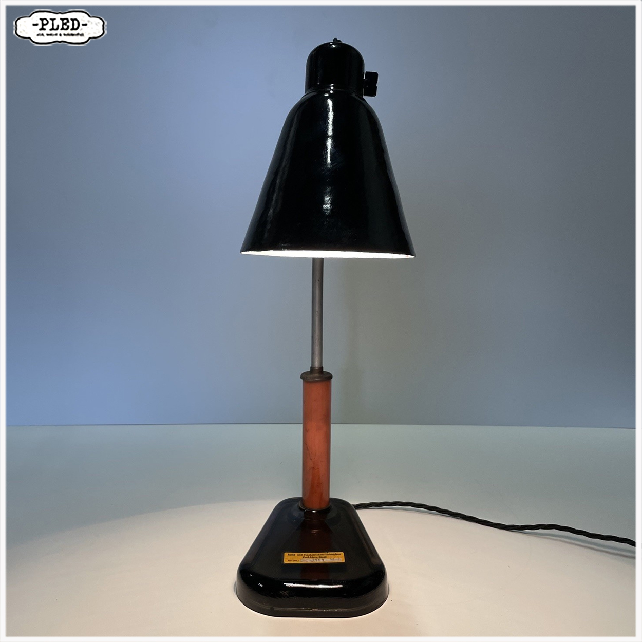Zeldzame Duitse bureaulamp met glazen voet, Bauhaus - Afbeelding 7
