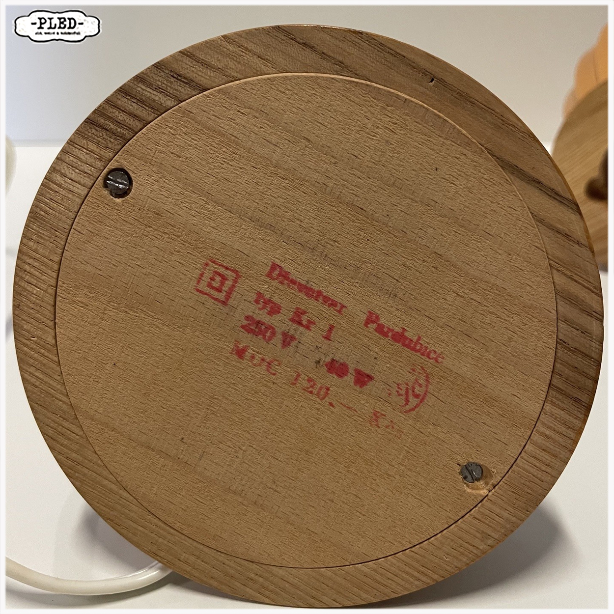 Coconvormige tafellamp met houten lamellen, Tsjechoslowakije 1960s - Afbeelding 10