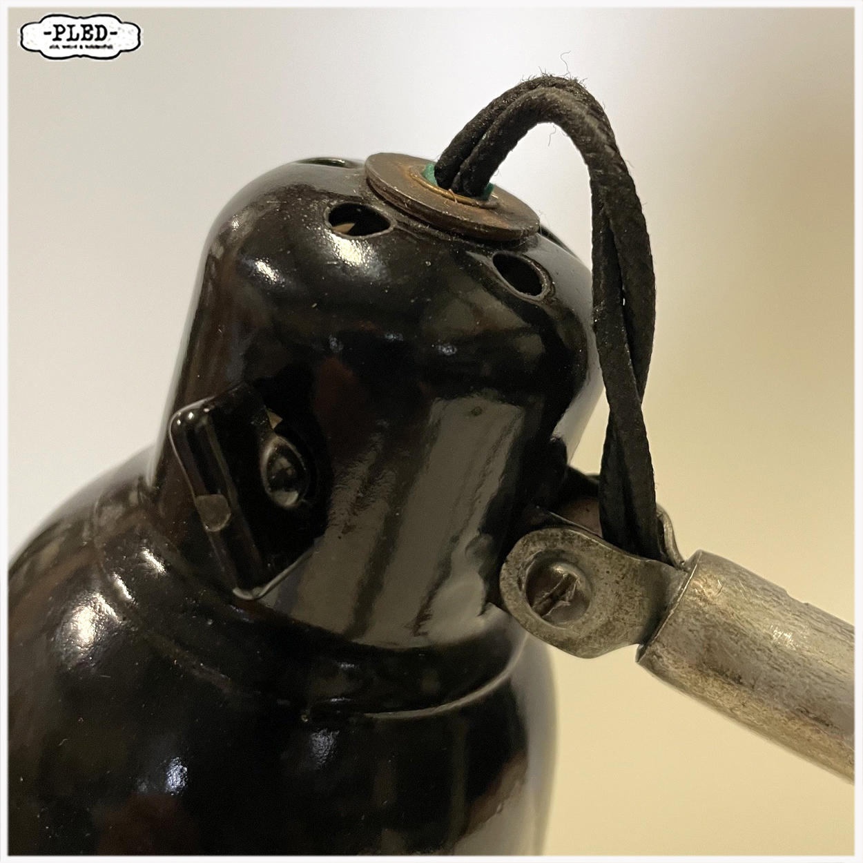 Zeldzame Duitse bureaulamp met glazen voet, Bauhaus - Afbeelding 10