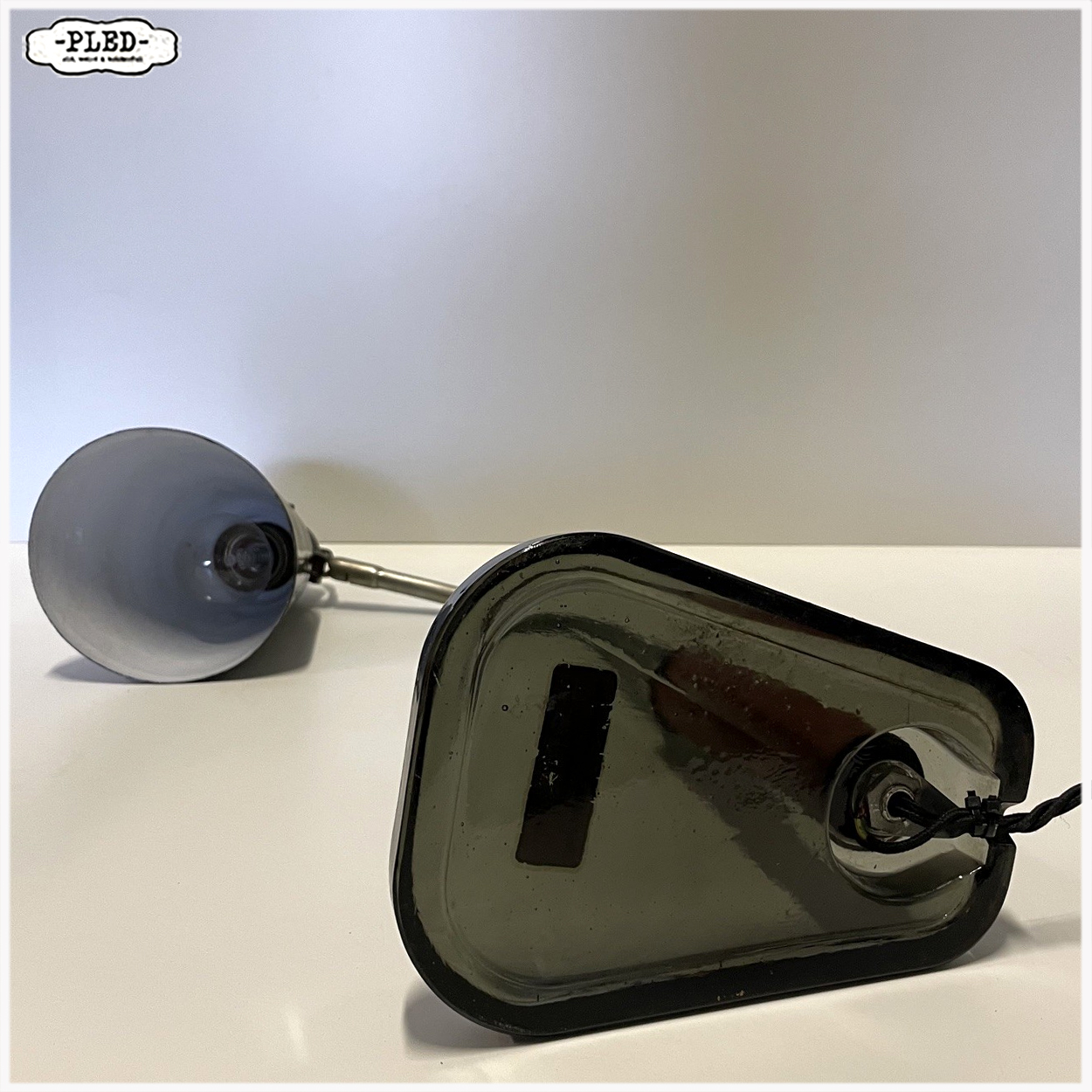 Zeldzame Duitse bureaulamp met glazen voet, Bauhaus - Afbeelding 15