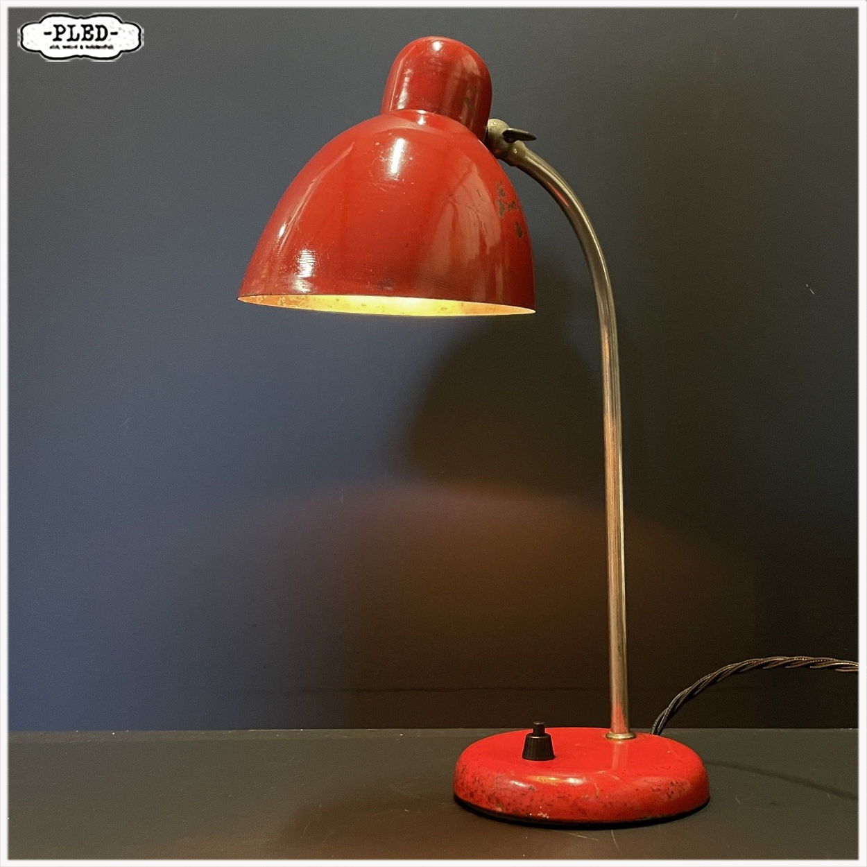 Kleine, rode bureaulamp, Bauhaus, circa 1935 - Afbeelding 5