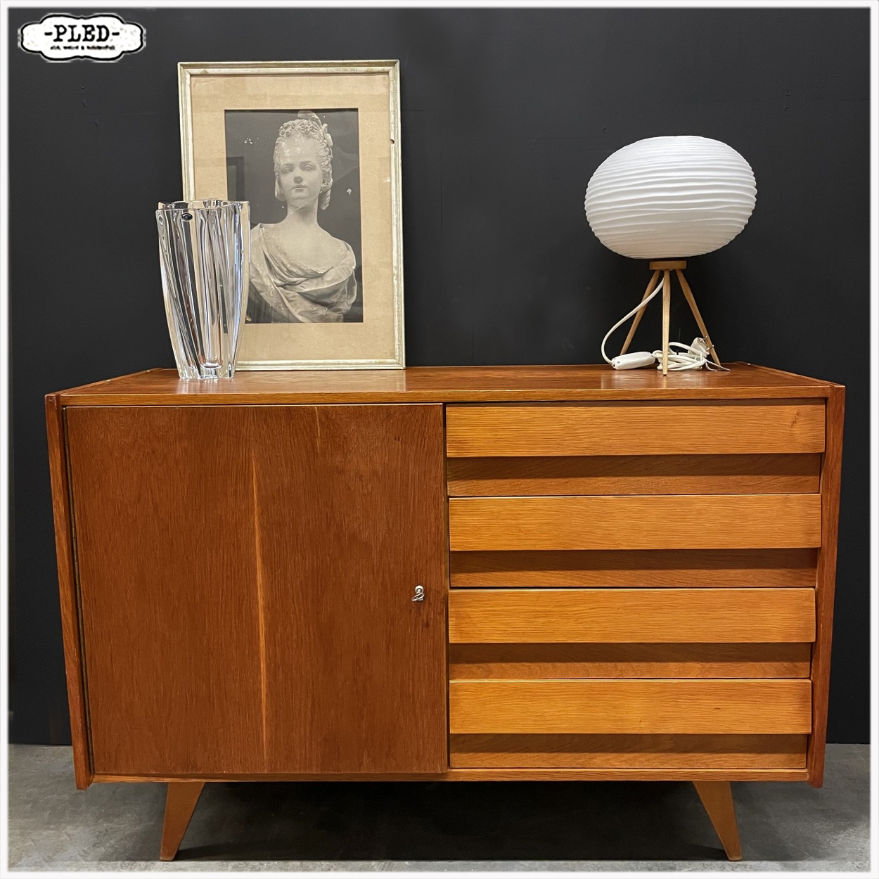 Vintage ladekast / sideboard, Jiri Jouritek, Interiér Praha, 1969 - Afbeelding 3