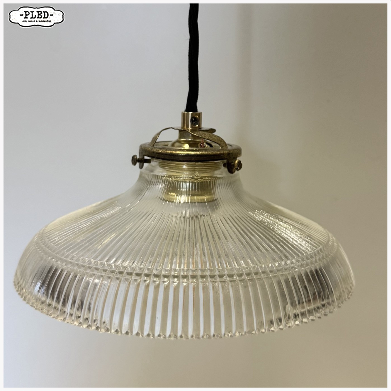 Oude holophane hanglamp - Afbeelding 9