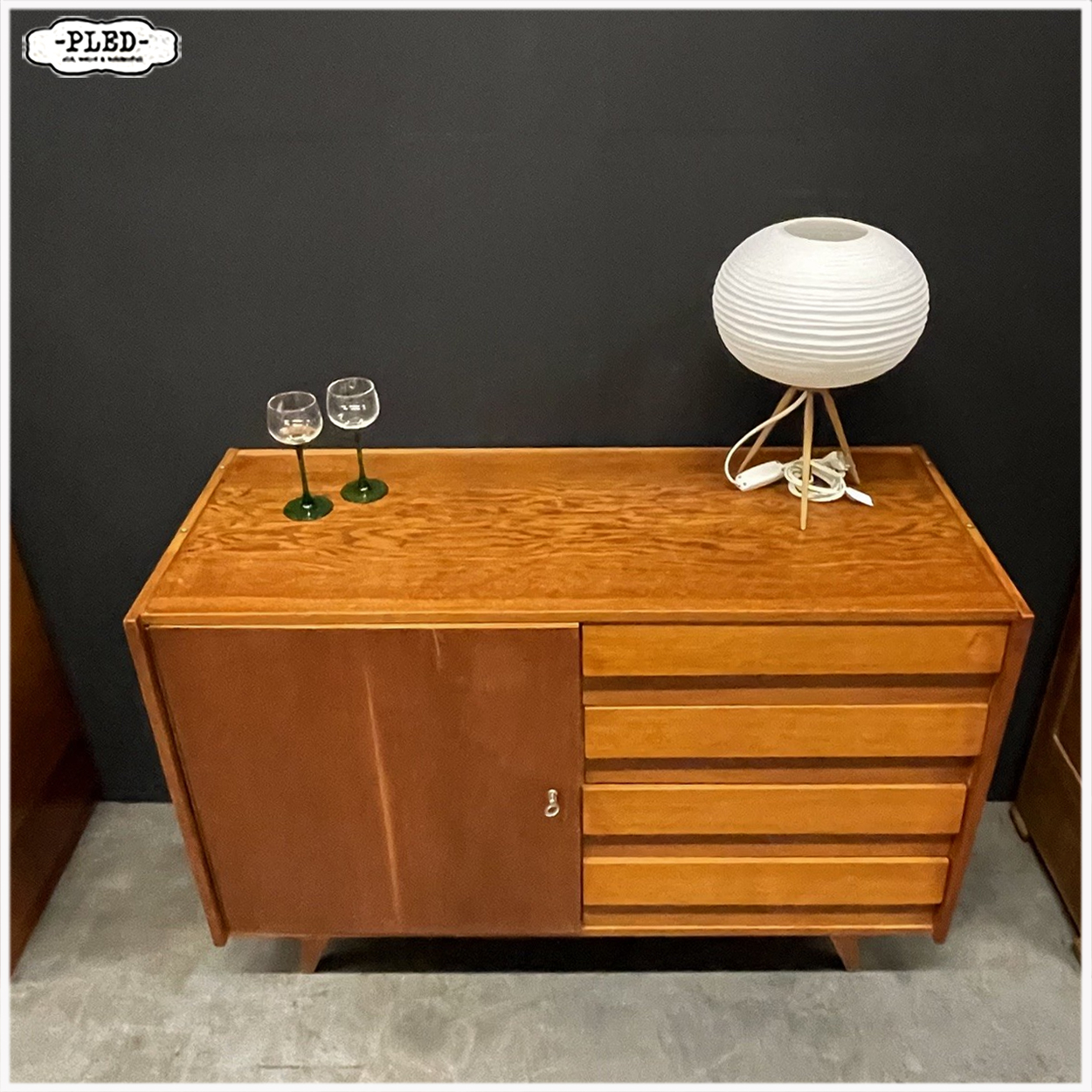 Vintage ladekast / sideboard, Jiri Jouritek, Interiér Praha, 1969 - Afbeelding 6