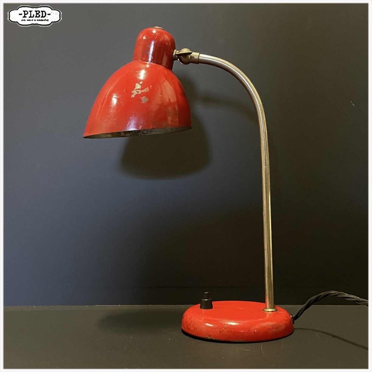 Kleine, rode bureaulamp, Bauhaus, circa 1935 - Afbeelding 4
