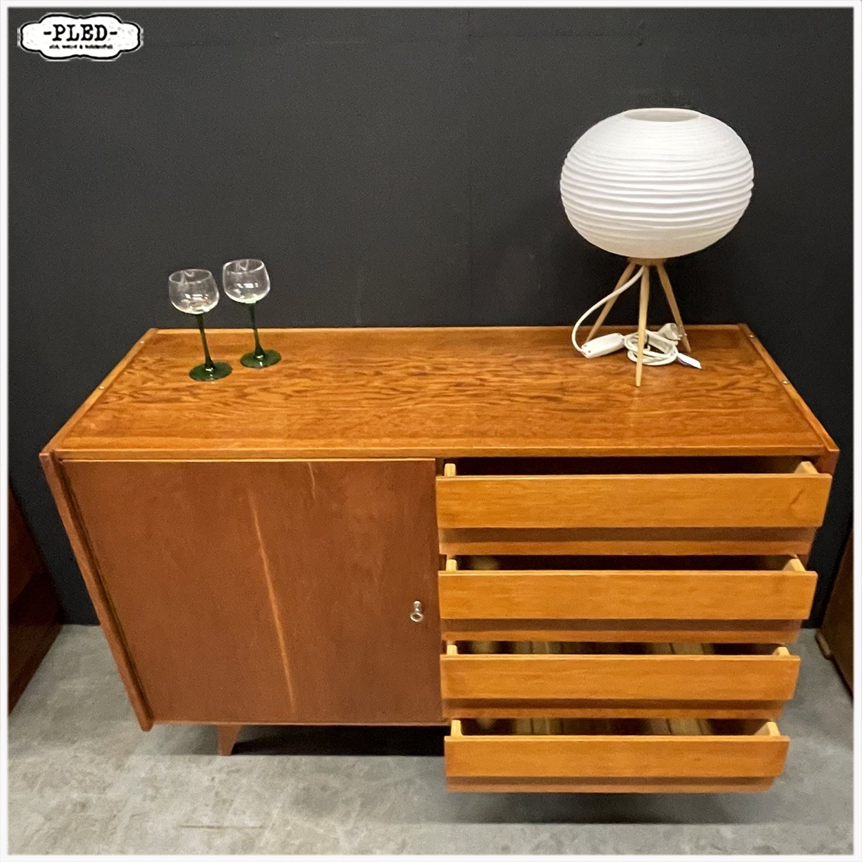 Vintage ladekast / sideboard, Jiri Jouritek, Interiér Praha, 1969 - Afbeelding 10