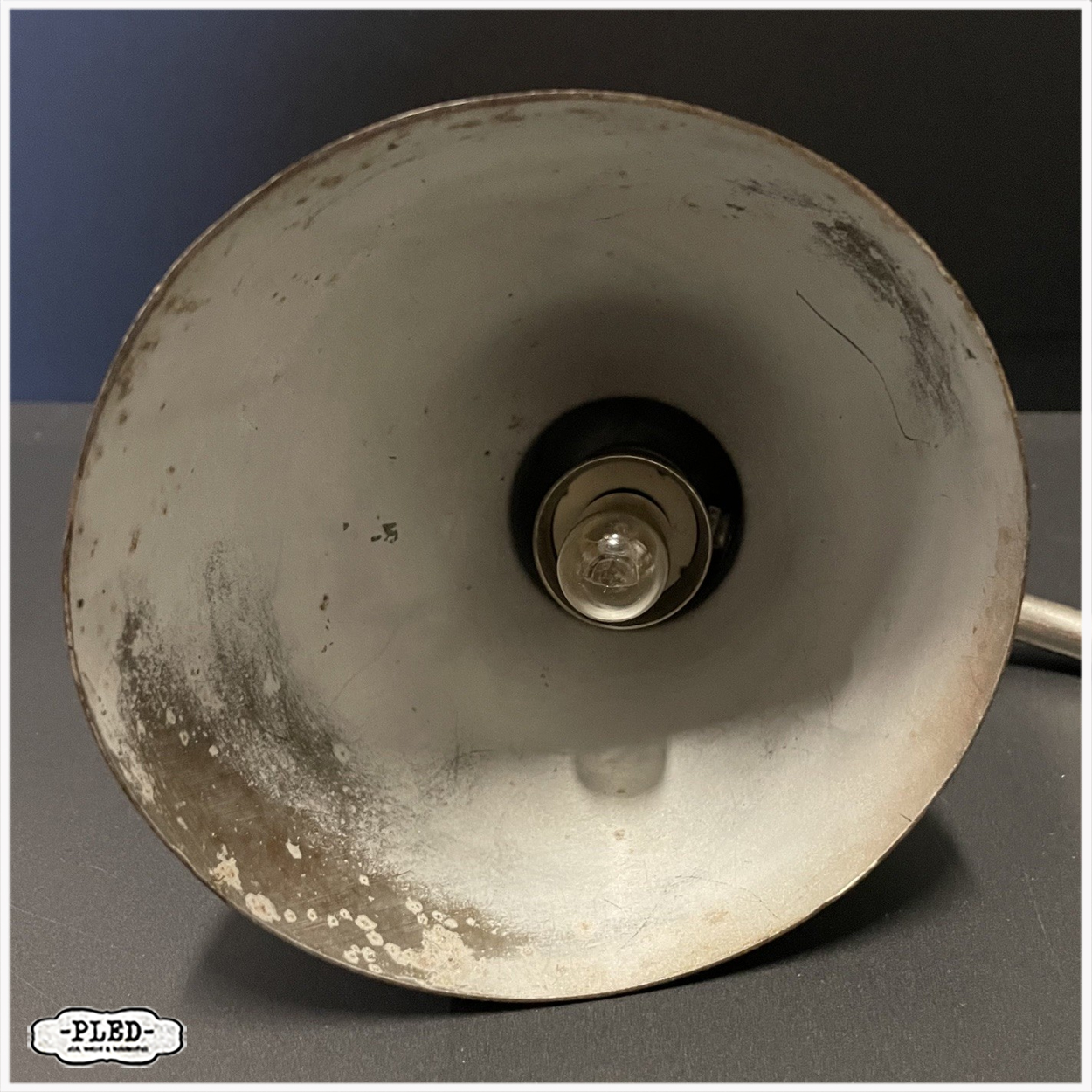 Kleine, rode bureaulamp, Bauhaus, circa 1935 - Afbeelding 15