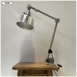 Midgard klemlamp, Model R1, Curt Fischer