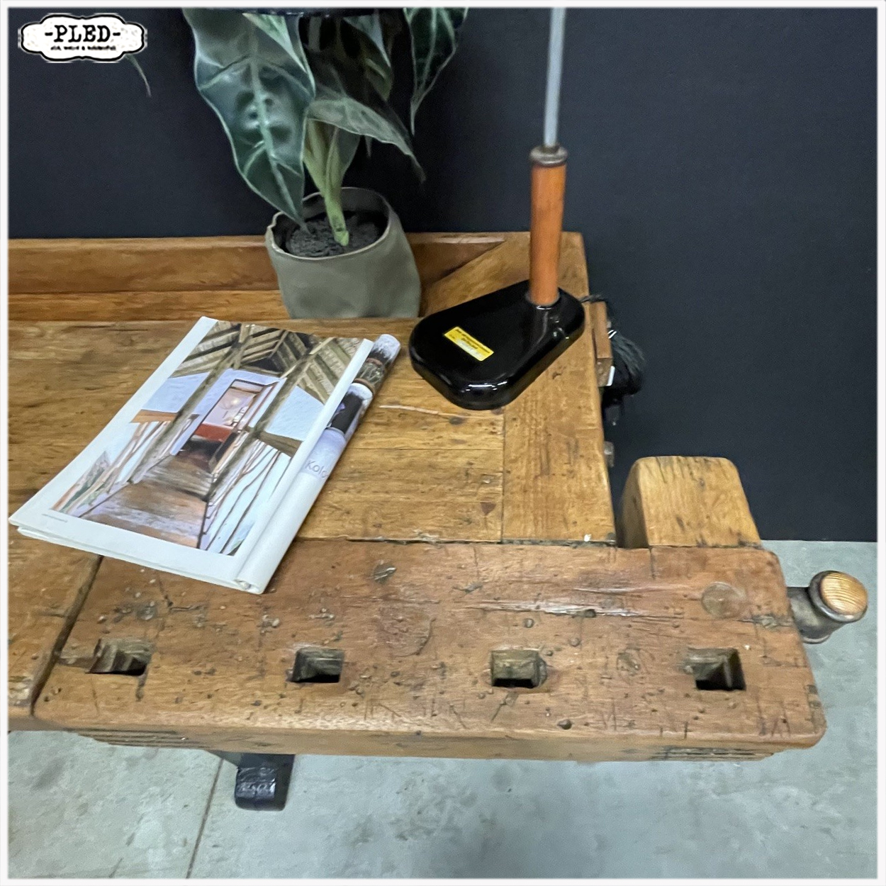 Erg fraaie, oude, robuuste houten werkbank - Afbeelding 12