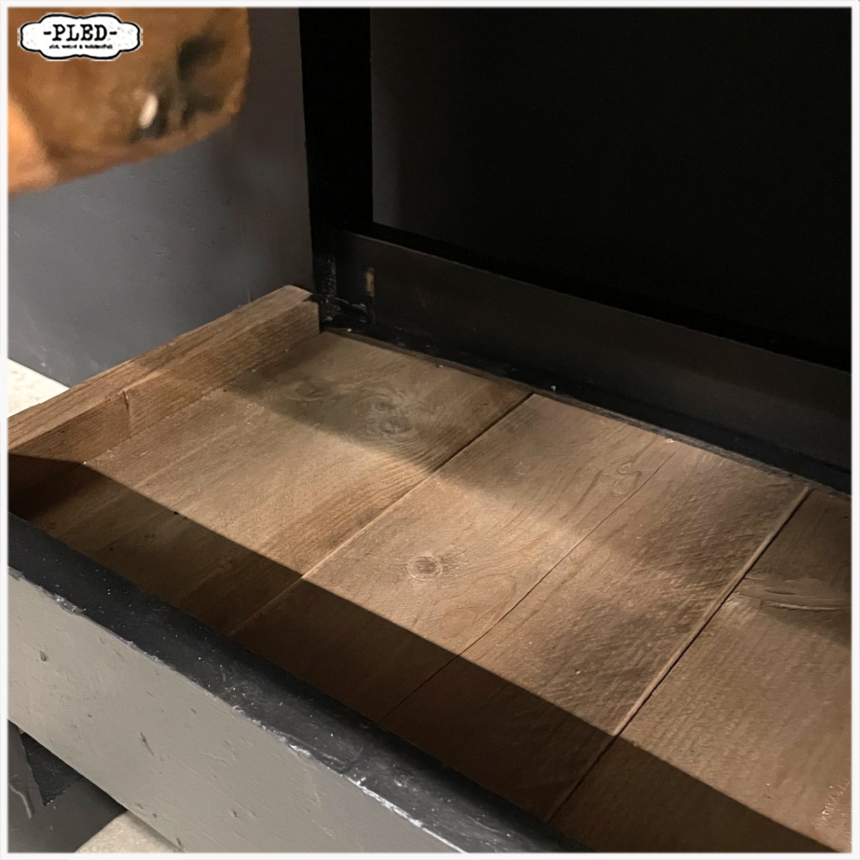 Erg fraaie, oude, robuuste houten werkbank - Afbeelding 11