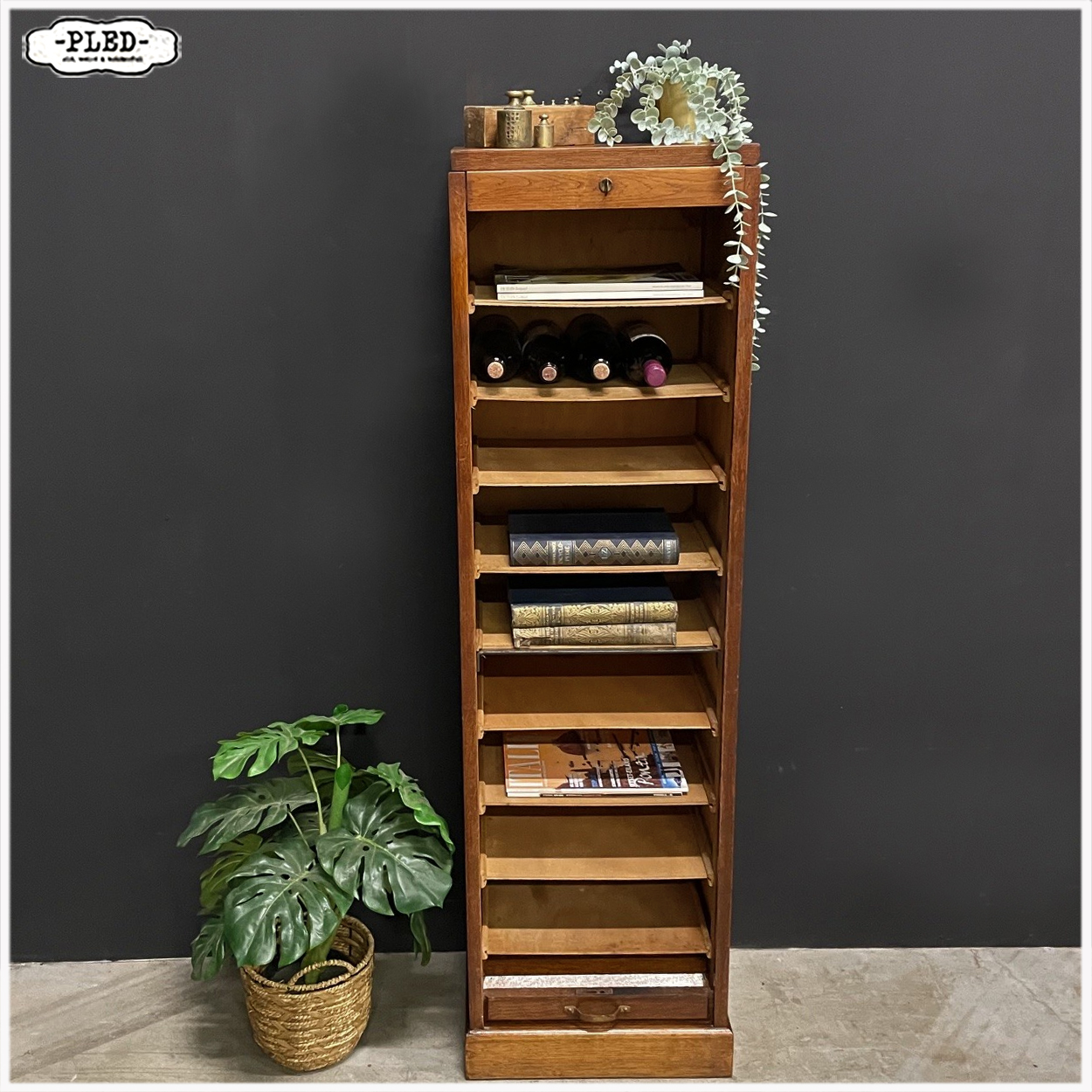 Oud roldeur kastje, 150 cm hoog - Afbeelding 5