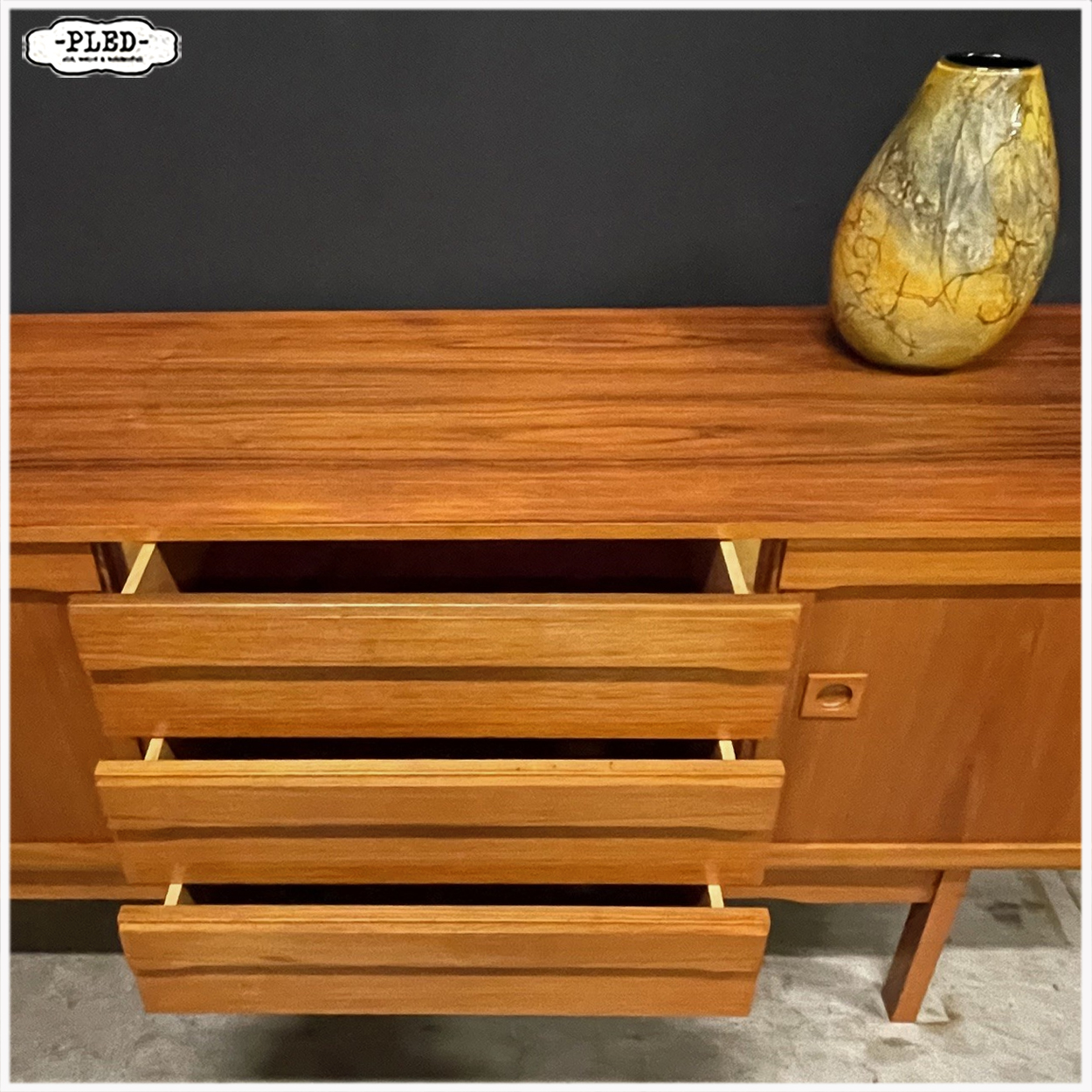 Vintage sideboard, walnoten, Zweden, 1971 - Afbeelding 9