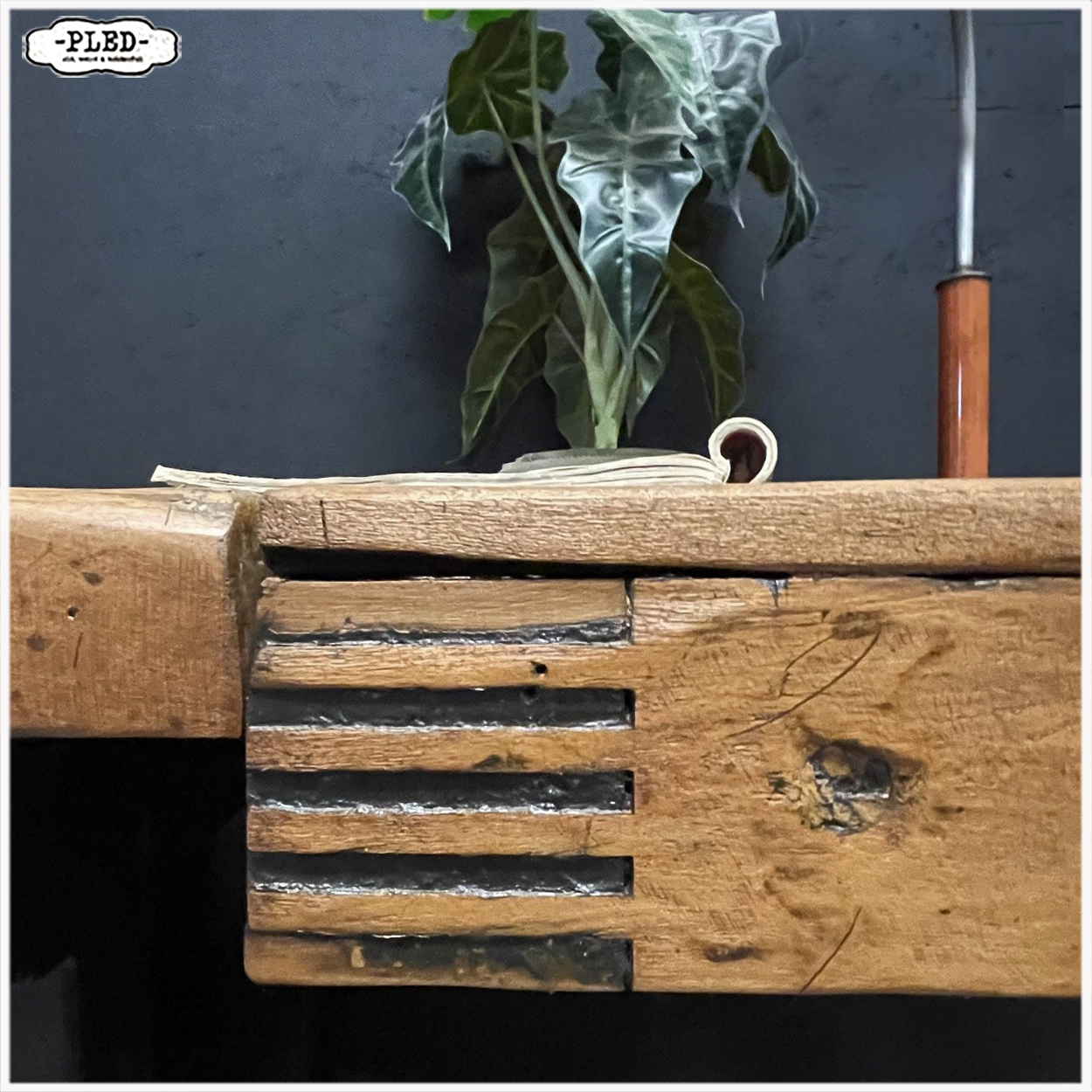 Erg fraaie, oude, robuuste houten werkbank - Afbeelding 18