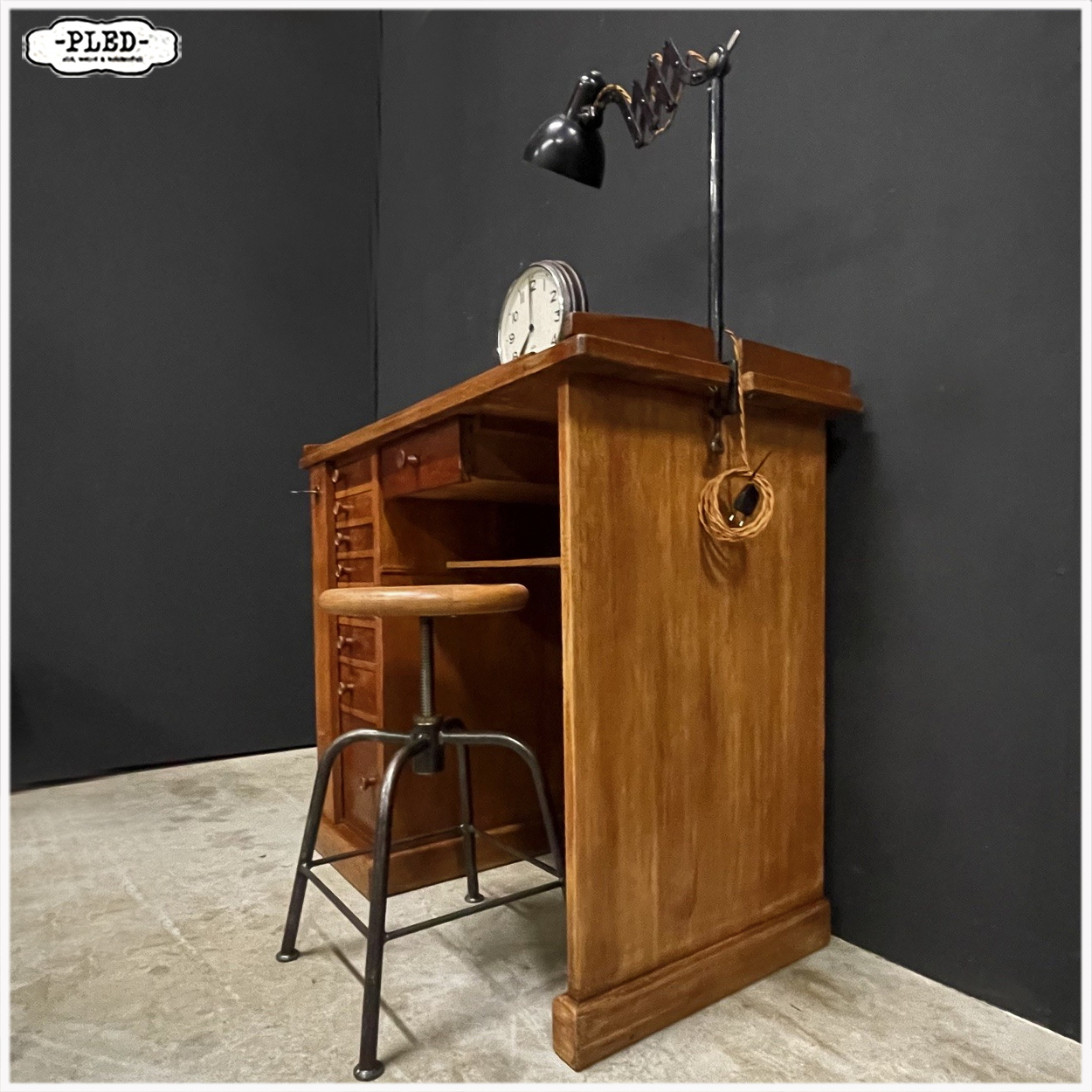 Oude horlogemakers werkbank - Afbeelding 7
